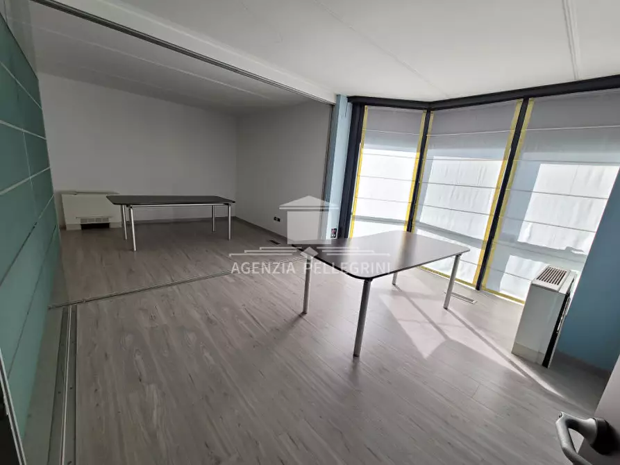 Immagine 16 di Ufficio in vendita  in Via Divisione Folgore a Vicenza