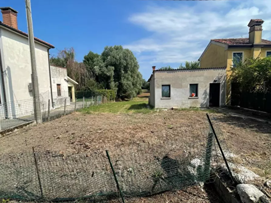 Immagine 5 di Rustico / casale in vendita  in via Comuna 18 a Este