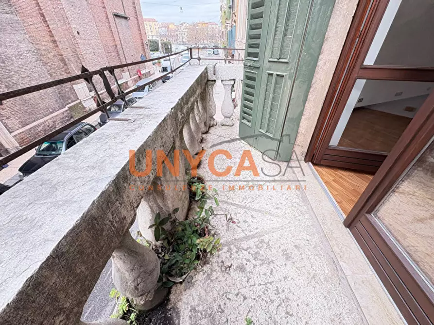 Immagine 7 di Appartamento in affitto  in Via Santa Maria Rocca Maggiore a Verona