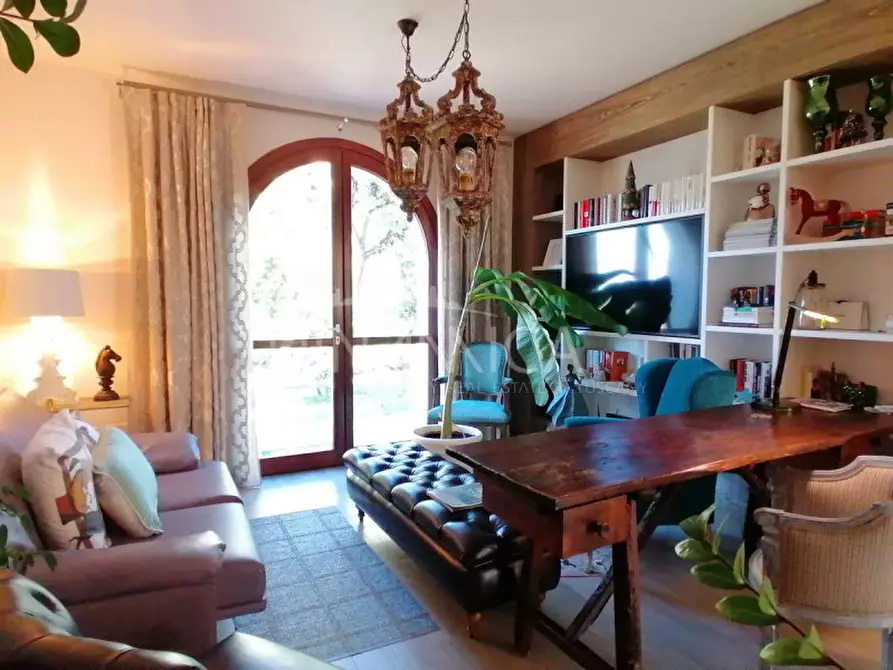 Immagine 7 di Casa indipendente in vendita  a Terricciola