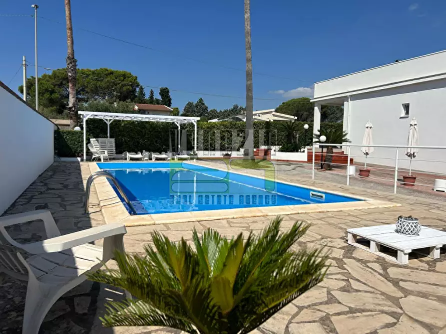 Immagine 7 di Villa in vendita  in Avola Antica a Avola