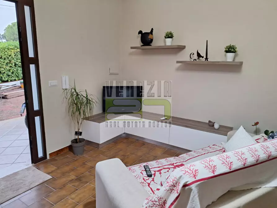 Immagine 22 di Villa in vendita  in Avola Antica a Avola