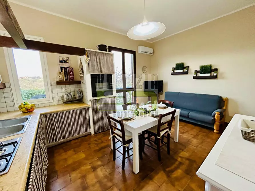 Immagine 26 di Villa in vendita  in Avola Antica a Avola