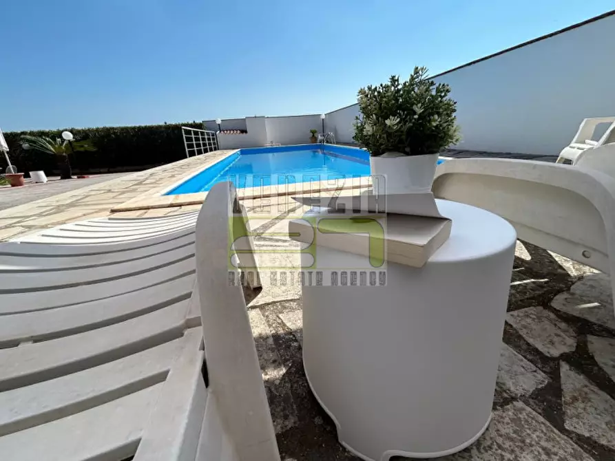 Immagine 36 di Villa in vendita  in Avola Antica a Avola