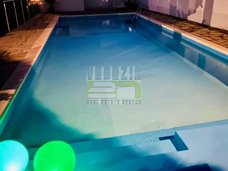 Immagine 38 di Villa in vendita  in Avola Antica a Avola