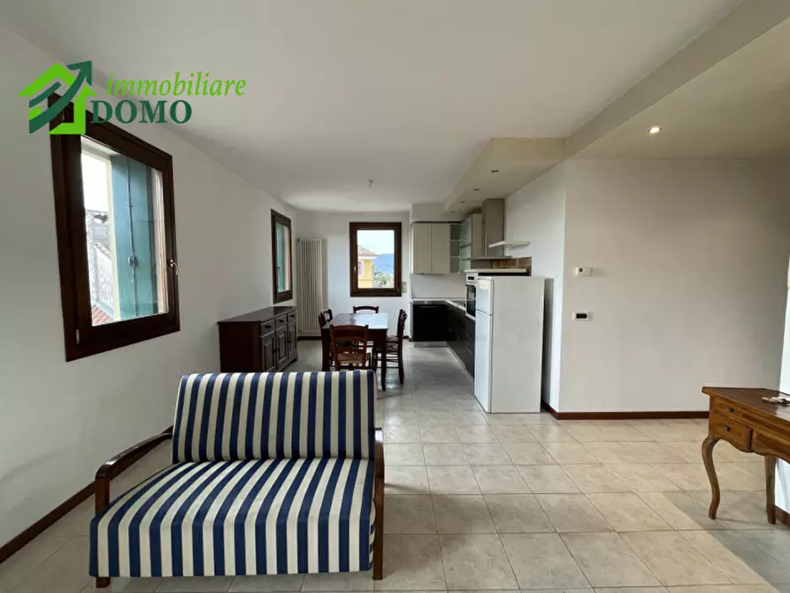 Immagine 8 di Appartamento in vendita  in santorso a Santorso