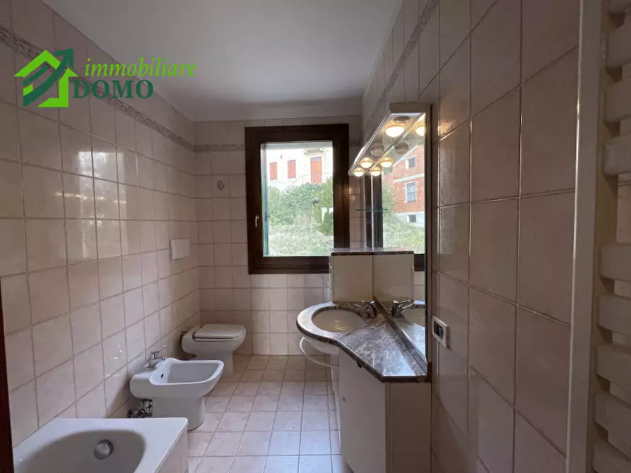 Immagine 18 di Appartamento in vendita  in santorso a Santorso