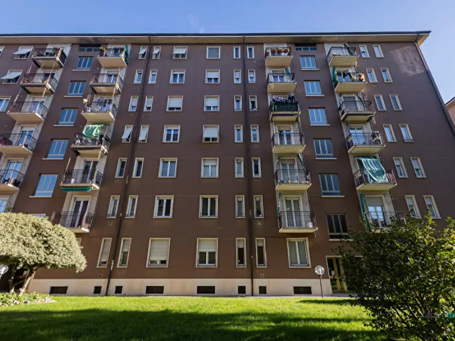 Immagine 23 di Appartamento in affitto  in Via Santa Monica a Milano