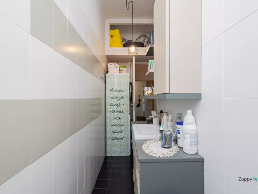 Immagine 26 di Appartamento in affitto  in Via Santa Monica a Milano