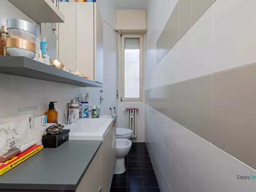 Immagine 27 di Appartamento in affitto  in Via Santa Monica a Milano