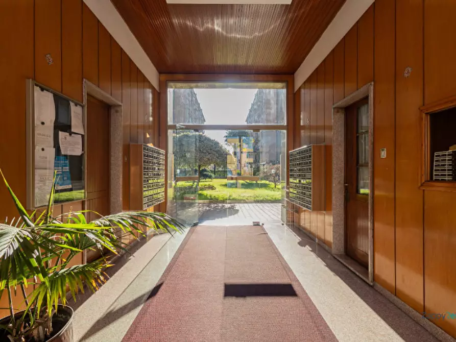 Immagine 28 di Appartamento in affitto  in Via Santa Monica a Milano