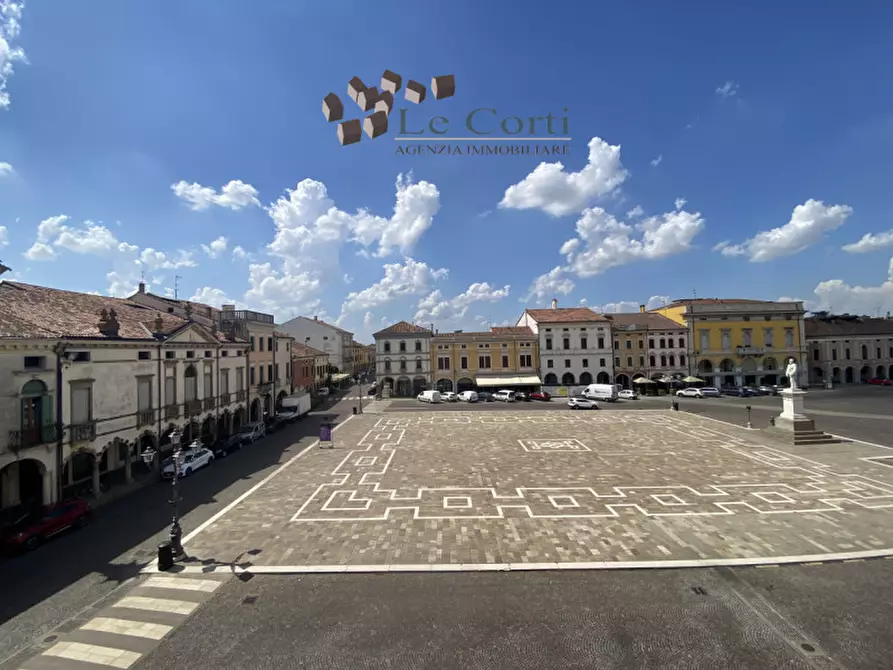 Immagine 11 di Appartamento in vendita  a Montagnana