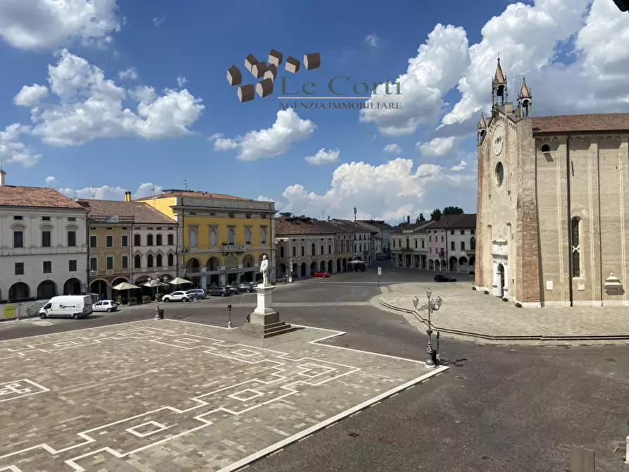 Immagine 12 di Appartamento in vendita  a Montagnana