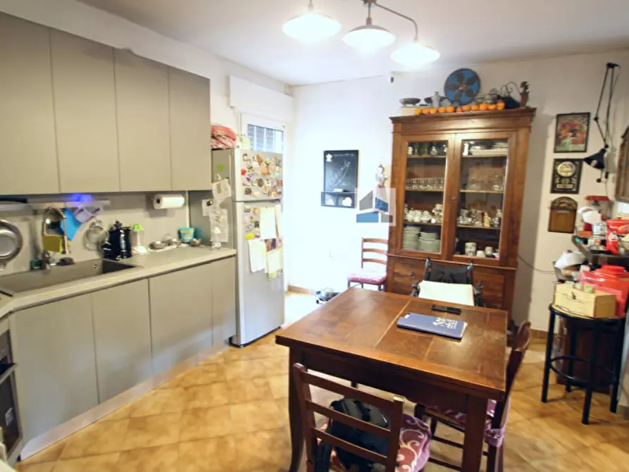 Immagine 3 di Casa trifamiliare in vendita  in Via Campania a Martellago