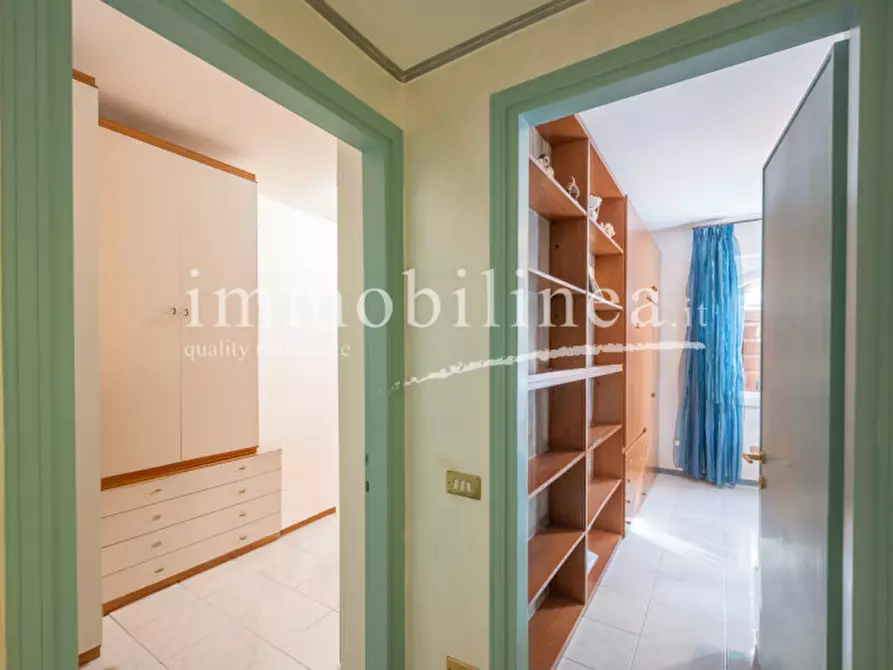 Immagine 5 di Appartamento in vendita  in Via calle 2 a Lazise