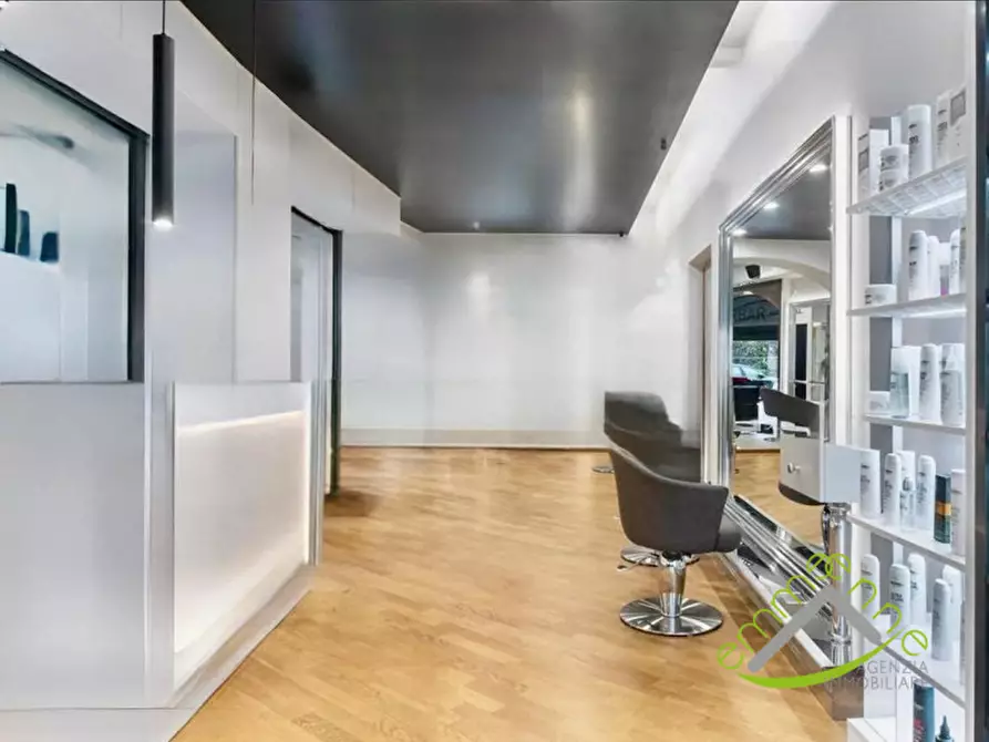 Immagine 4 di Negozio in vendita  in Via Antonio Gramsci a Mira