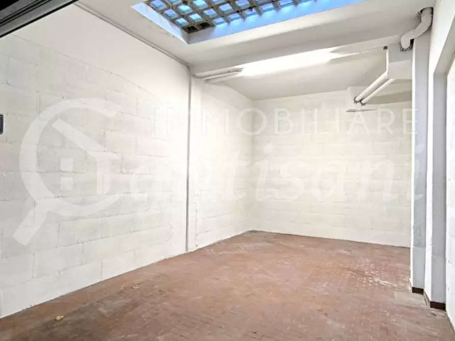 Immagine 18 di Garage in affitto  in Via di Novoli a Firenze
