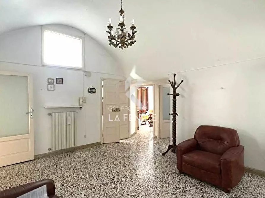 Immagine 7 di Casa indipendente in vendita  in via scatigna 4 a Martina Franca