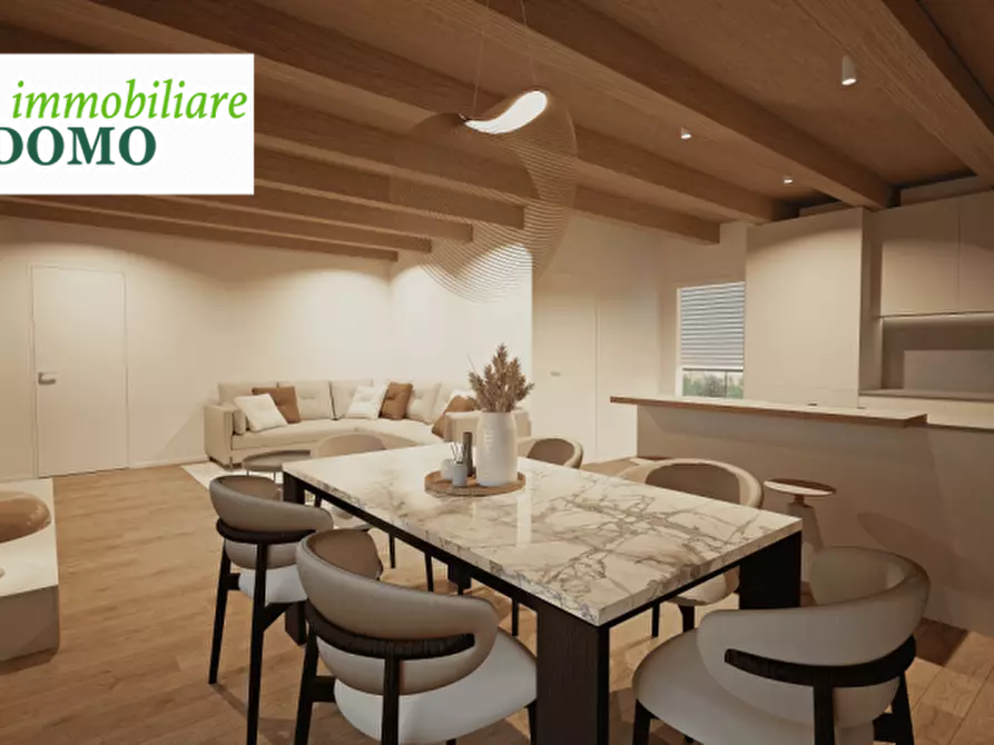 Immagine 1 di Attico in vendita  in schio a Schio