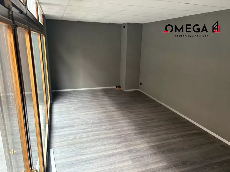 Immagine 6 di Negozio in affitto  in Via Canova 5 a Trieste