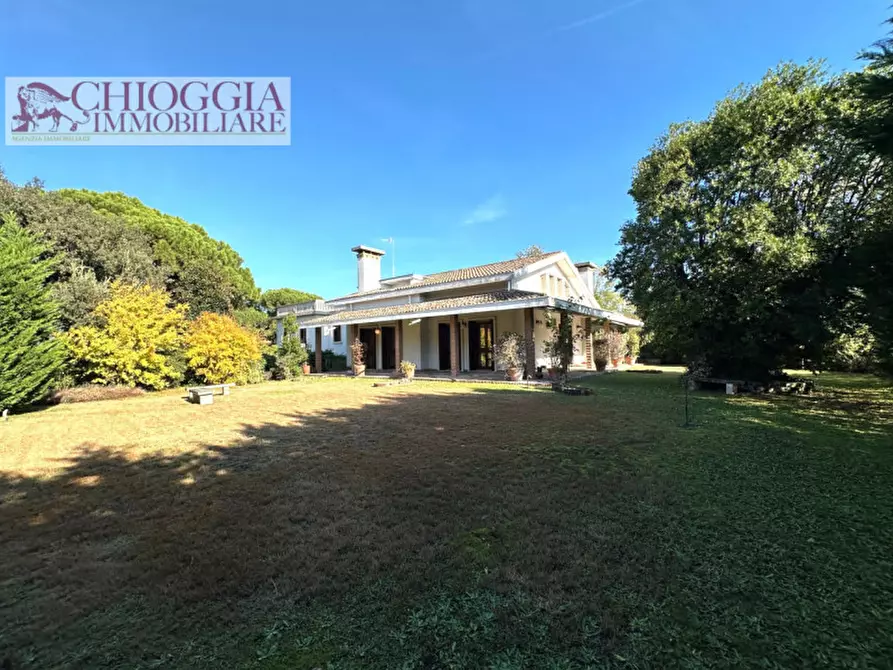 Immagine 8 di Villa in vendita  in VIA TORINO 14 a Porto Viro