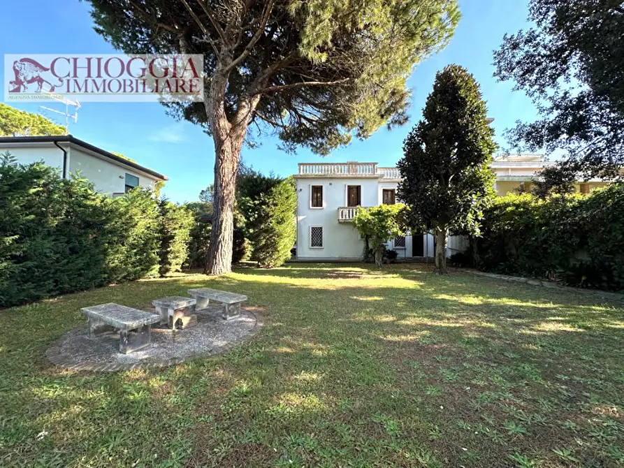 Immagine 9 di Villa in vendita  in VIA TORINO 14 a Porto Viro