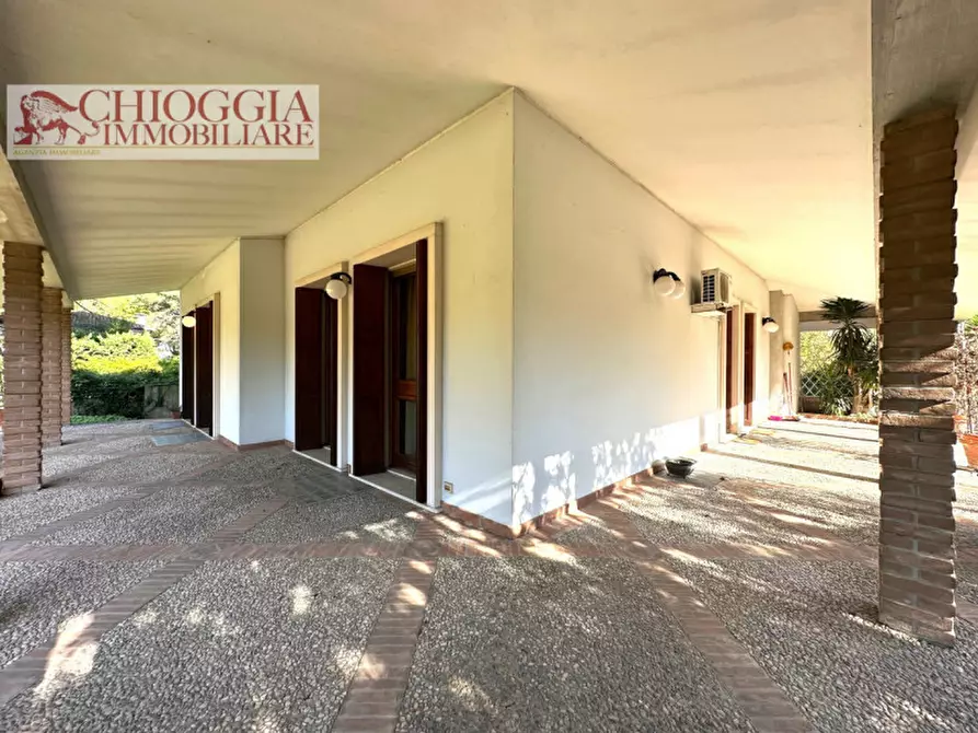 Immagine 18 di Villa in vendita  in VIA TORINO 14 a Porto Viro