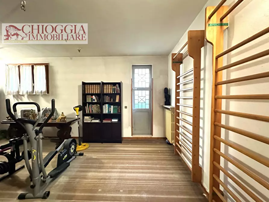 Immagine 31 di Villa in vendita  in VIA TORINO 14 a Porto Viro