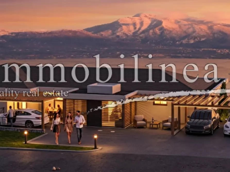 Immagine 5 di Appartamento in vendita  in via san zeno a Torri Del Benaco