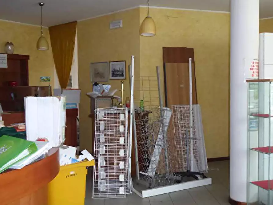 Immagine 4 di Negozio in vendita  in Piazza Vittorio veneto, 12 a Breda Di Piave
