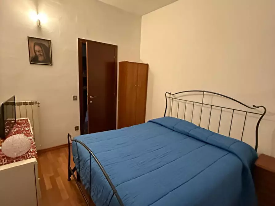 Immagine 8 di Appartamento in affitto  in via rudiano a Roma