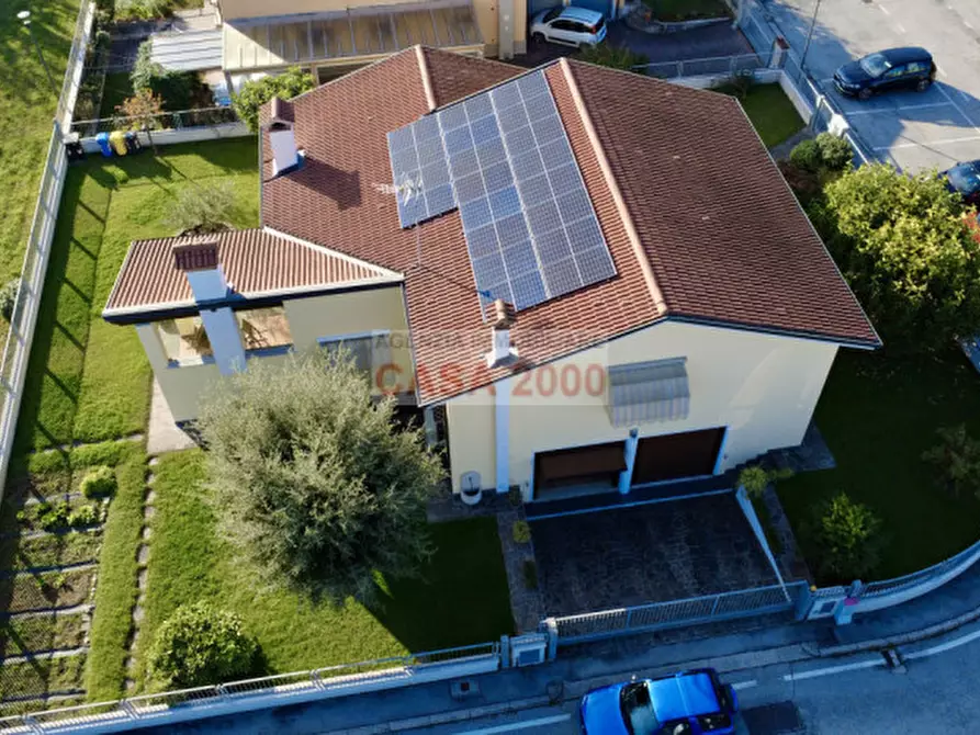 Immagine 1 di Villa in vendita  a Cittadella
