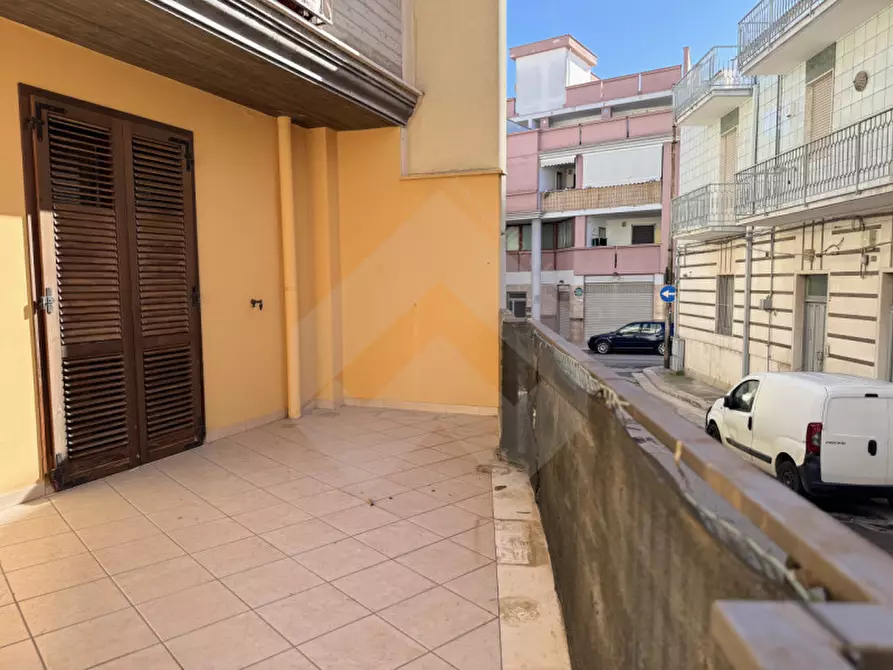 Immagine 8 di Appartamento in vendita  a Andria