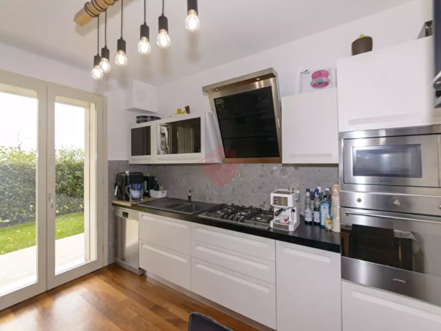 Immagine 14 di Appartamento in vendita  in Viale Belgio 1/A a Melzo