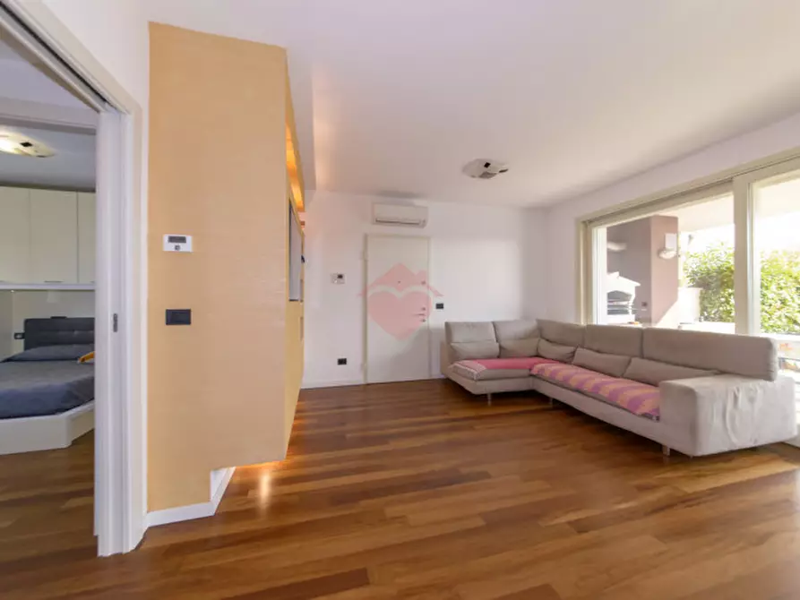 Immagine 18 di Appartamento in vendita  in Viale Belgio 1/A a Melzo