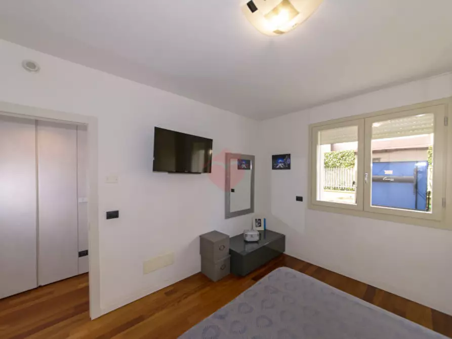 Immagine 25 di Appartamento in vendita  in Viale Belgio 1/A a Melzo