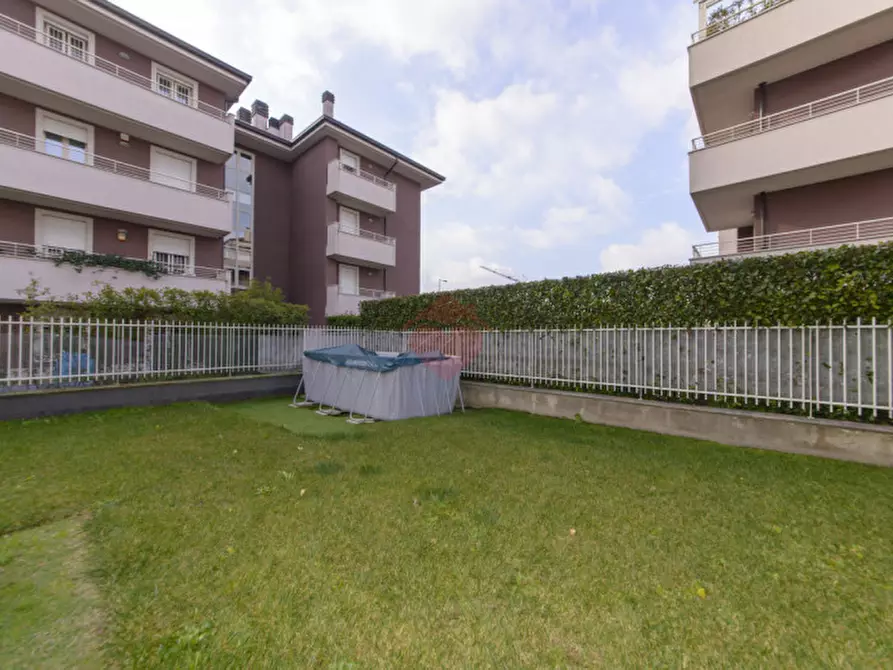 Immagine 43 di Appartamento in vendita  in Viale Belgio 1/A a Melzo