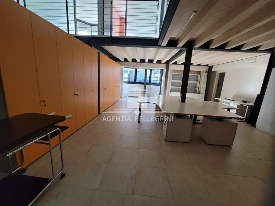 Immagine 11 di Ufficio in affitto  in Via Divisione Folgore a Vicenza