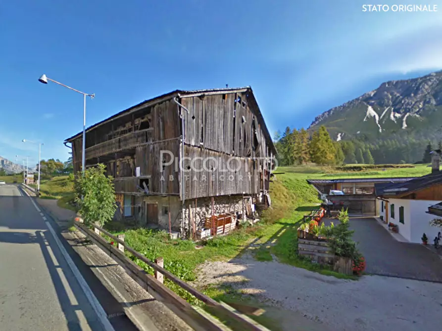 Immagine 11 di Appartamento in vendita  in Zuel di Sopra a Cortina D'ampezzo