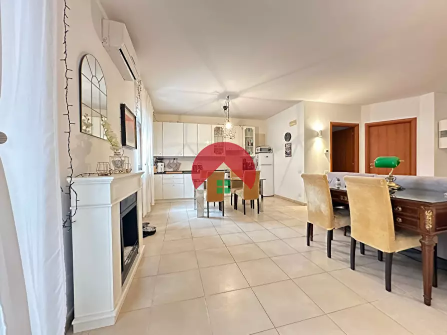 Immagine 2 di Appartamento in vendita  in Via dei Pesci a Matera