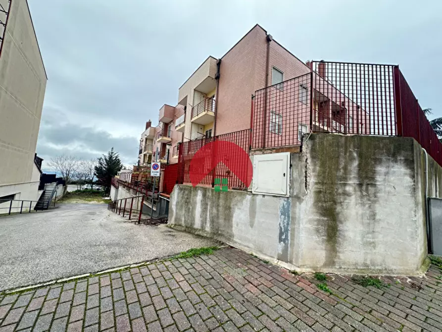 Immagine 23 di Appartamento in vendita  in Via dei Pesci a Matera