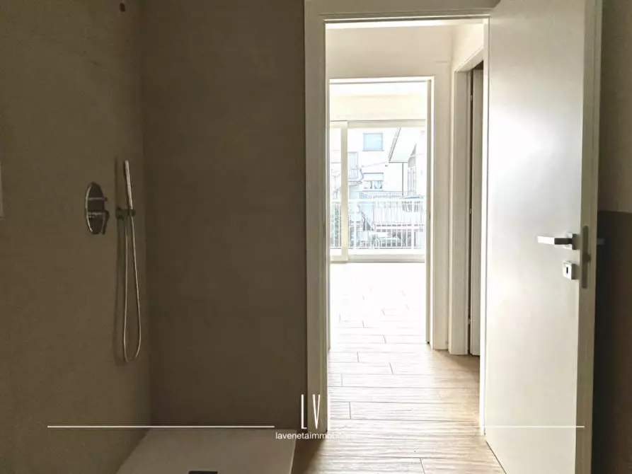 Immagine 18 di Appartamento in vendita  in Via Giacomo Leopardi 17 a Jesolo