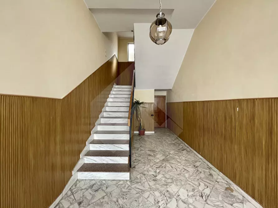 Immagine 3 di Casa indipendente in vendita  a Andria