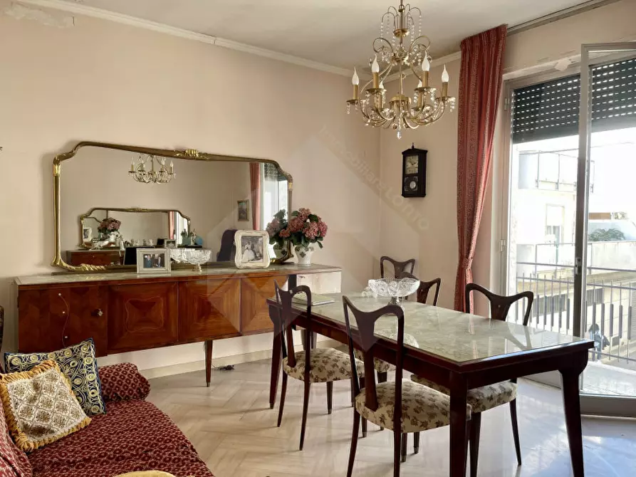 Immagine 5 di Casa indipendente in vendita  a Andria