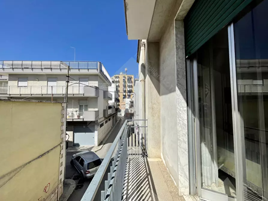 Immagine 10 di Casa indipendente in vendita  a Andria