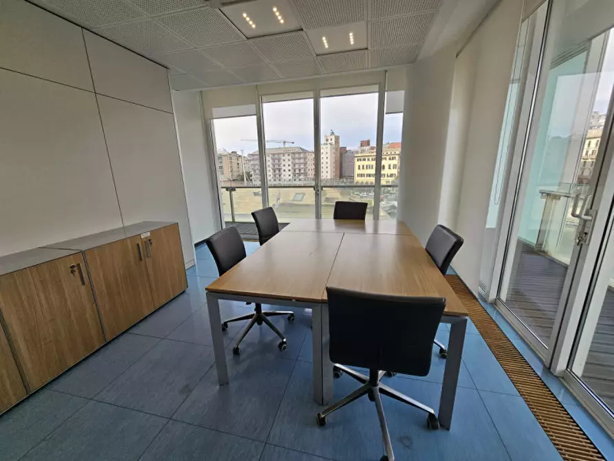 Immagine 15 di Appartamento in vendita  in Largo Delle Coffe a Savona