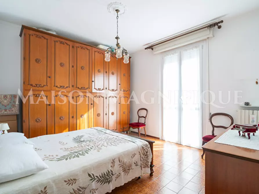 Immagine 4 di Appartamento in vendita  in Viale Belvedere a Ferrara