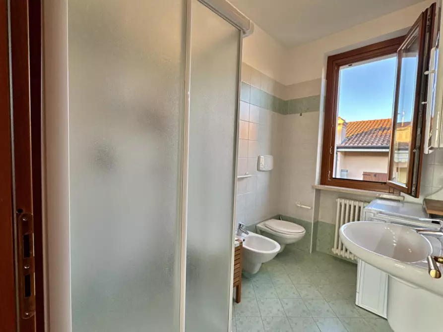 Immagine 14 di Appartamento in affitto  in Vicolo Sagramose 2 a Lazise