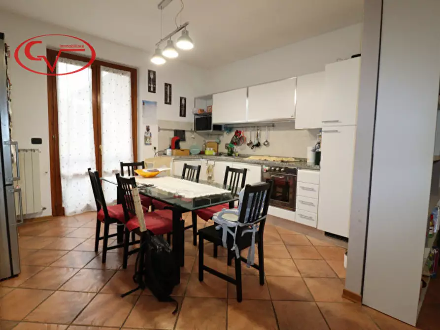 Immagine 9 di Appartamento in vendita  in Levane a Montevarchi