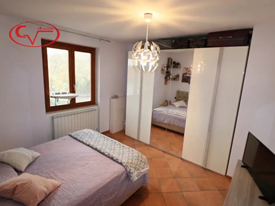 Immagine 12 di Appartamento in vendita  in Levane a Montevarchi